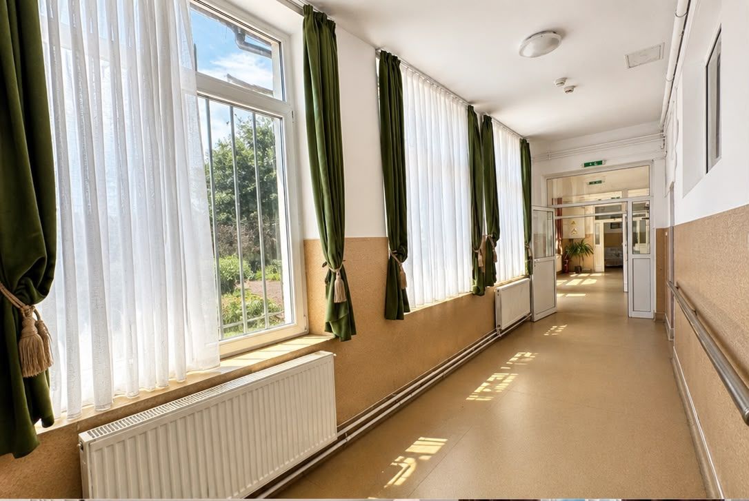 Coridor interior al căminului